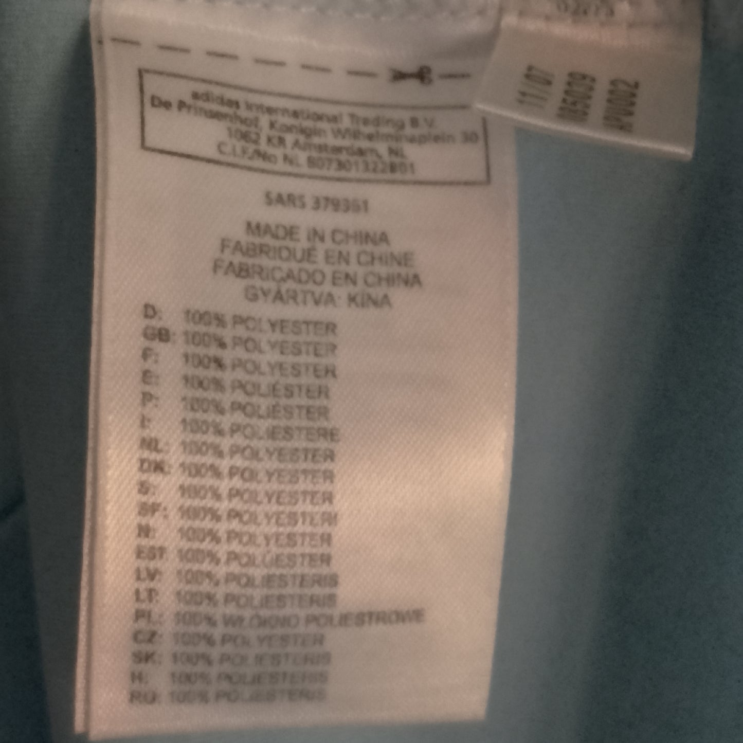 Felpa Adidas azzurra strisce nere