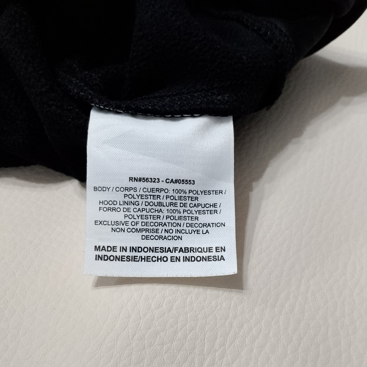 Felpa con cappuccio Nike nera cerniera rossa