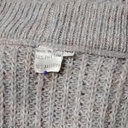 Maglione con scollo a V in maglia grigia